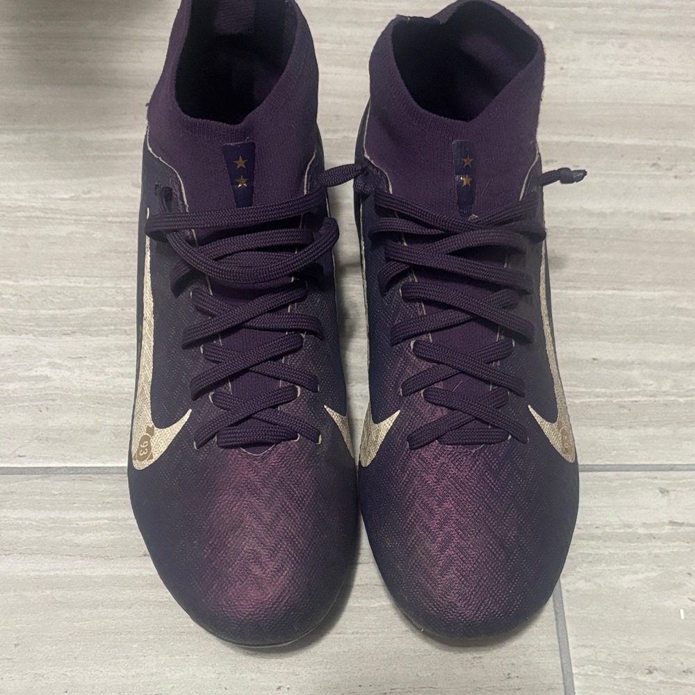 Nike Kids Purple and Gold Mbappe soccer cleats!!!!